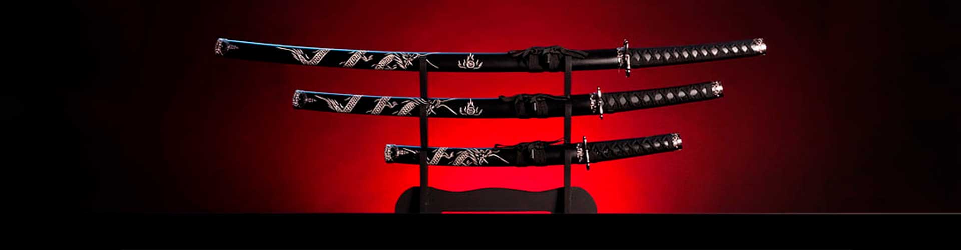 katana samouraï - Image du header figurant 3 katanas japonaises.